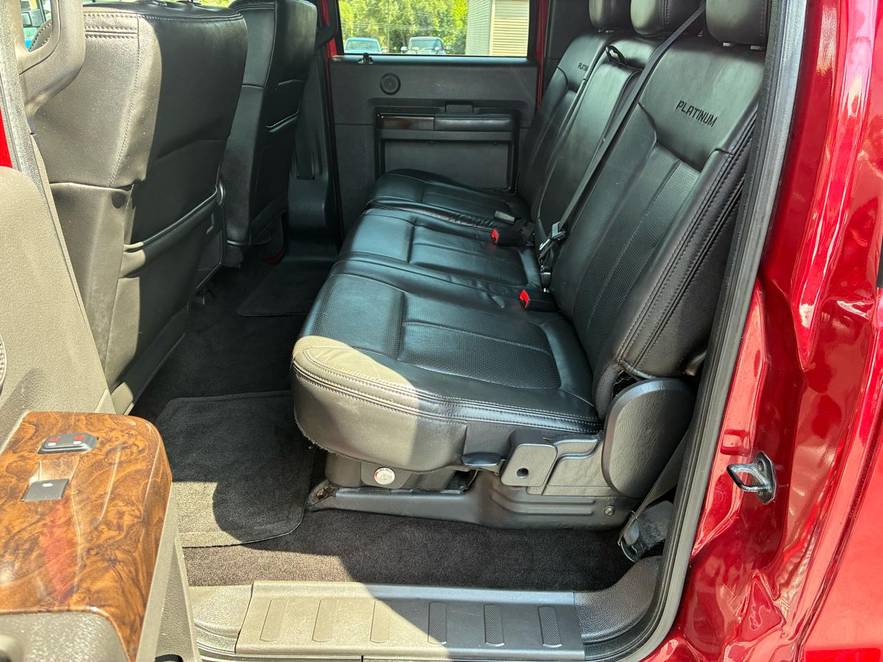 Ford F-250 SD Lariat Crew Cab 4WD 2015