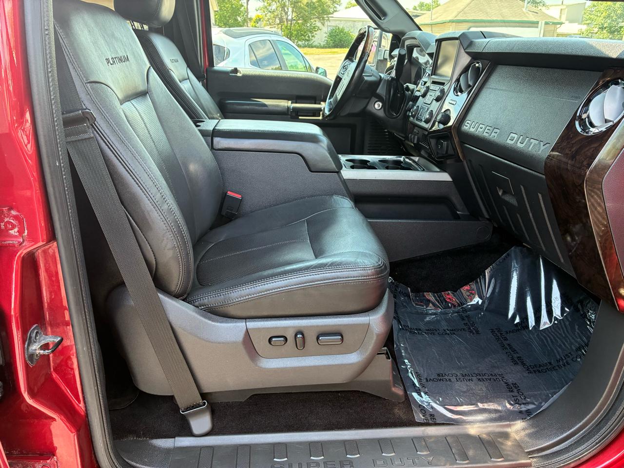 Ford F-250 SD Lariat Crew Cab 4WD 2015