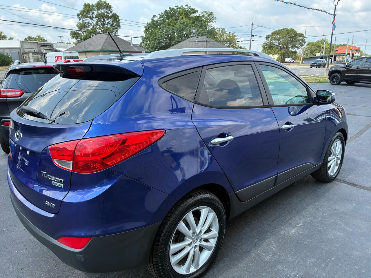 Hyundai Tucson Limited Auto AWD 2011