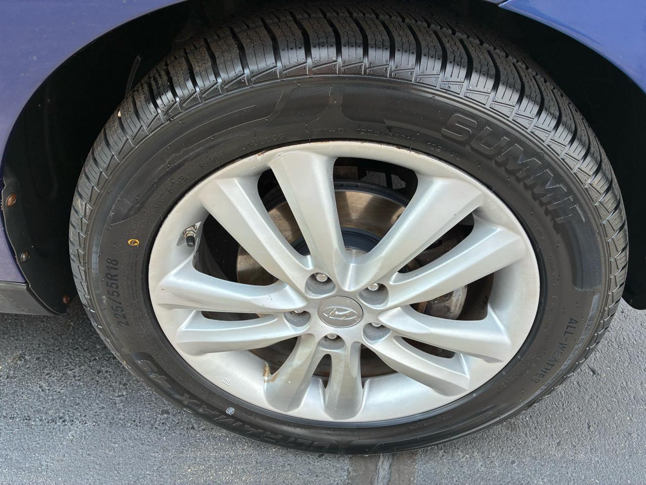 Hyundai Tucson Limited Auto AWD 2011