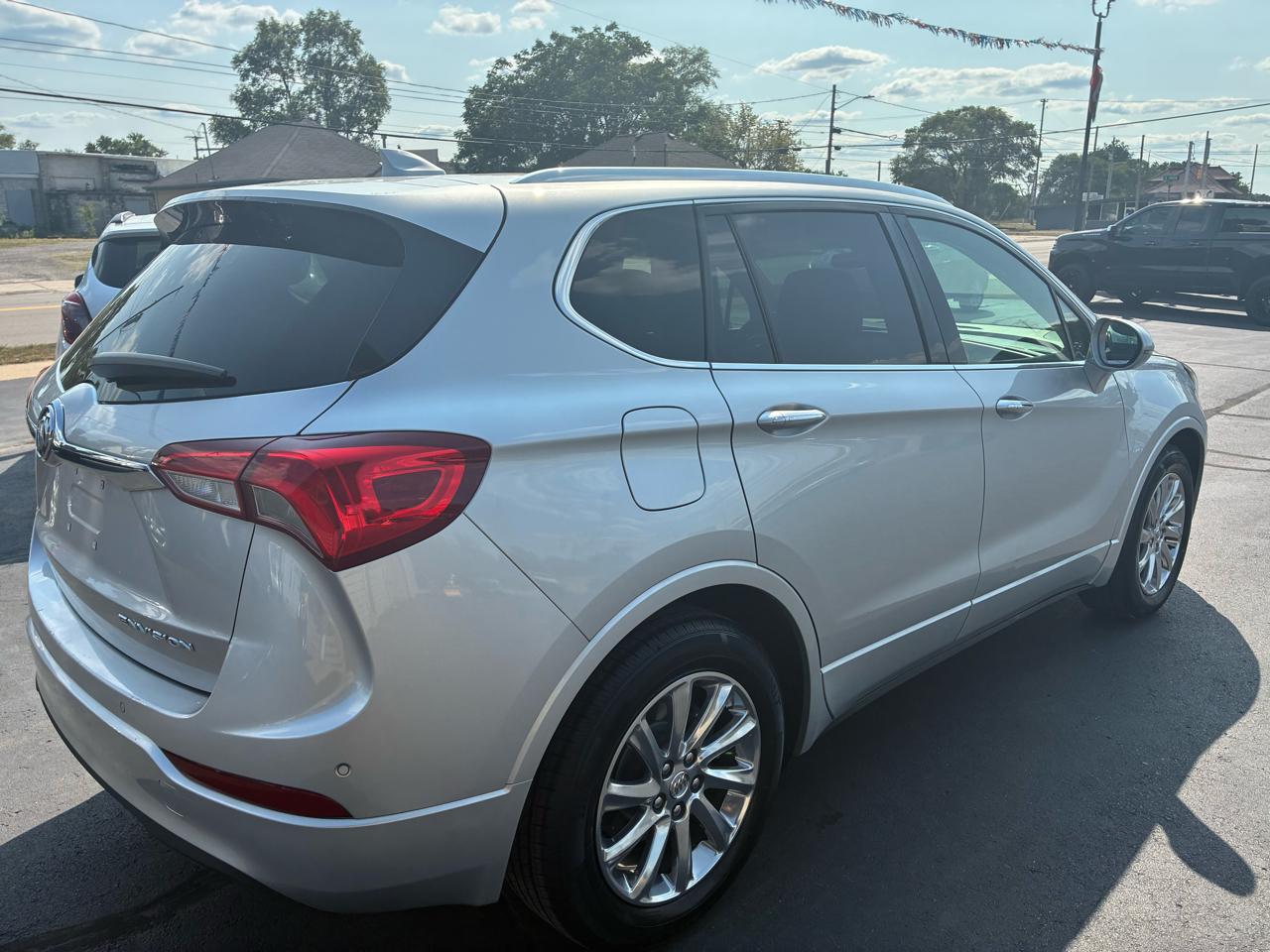 Buick Envision Essence 4D SUV FWD 2019