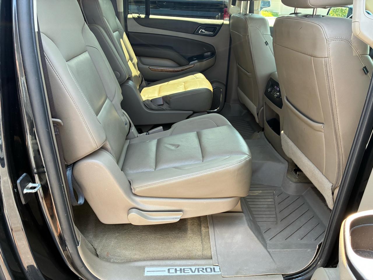Chevrolet Suburban Premier 4WD 2019