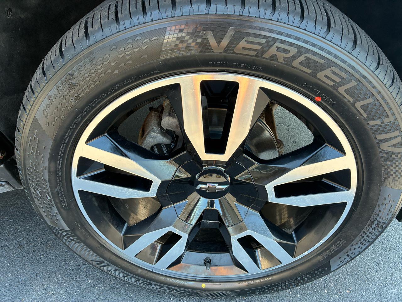 Chevrolet Suburban Premier 4WD 2019