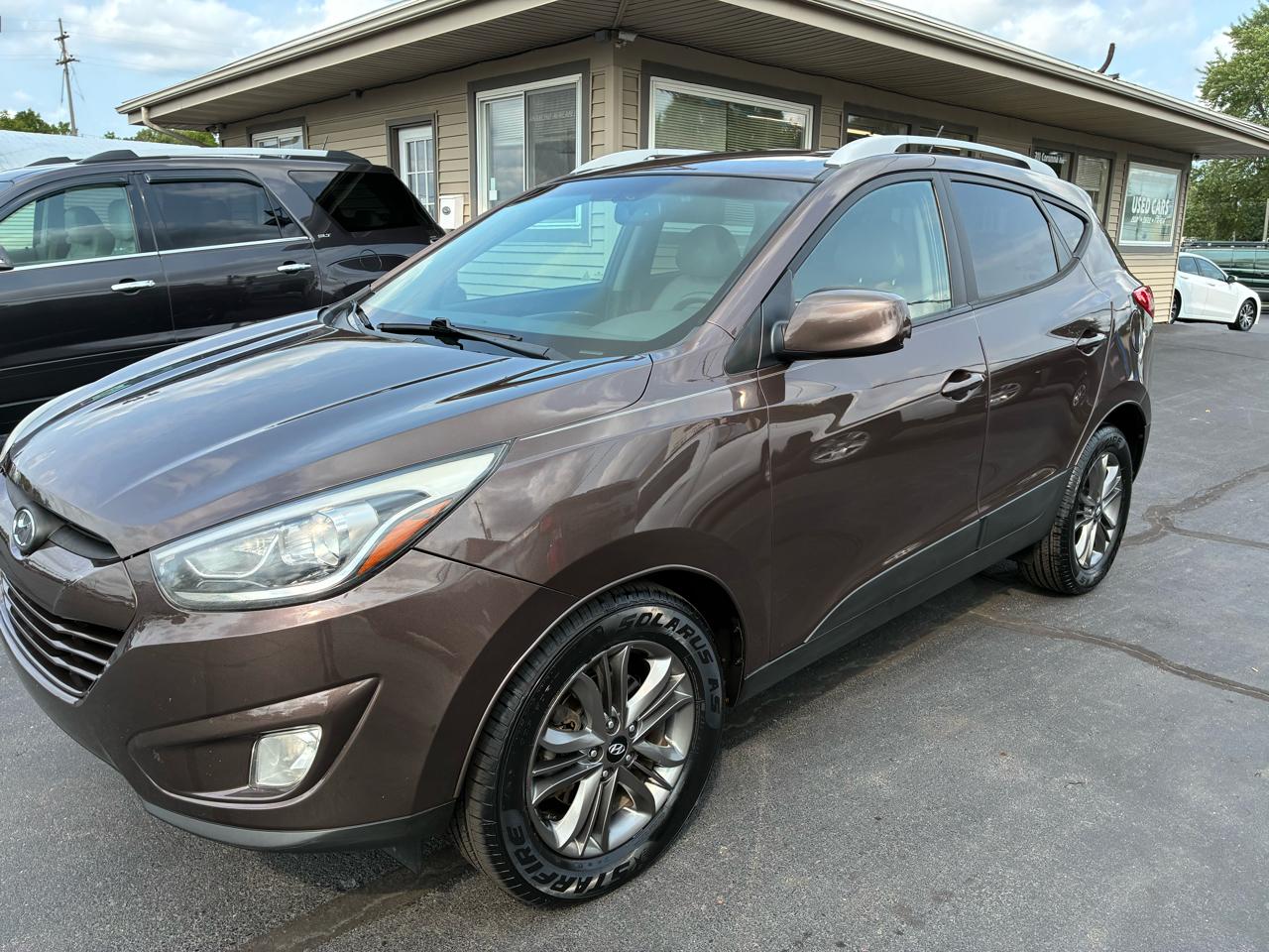 Hyundai Tucson FWD 4dr SE w/Beige Int 2014