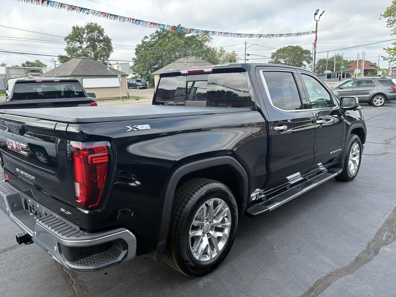 GMC Sierra 1500 SLT Crew Cab 4WD 2020