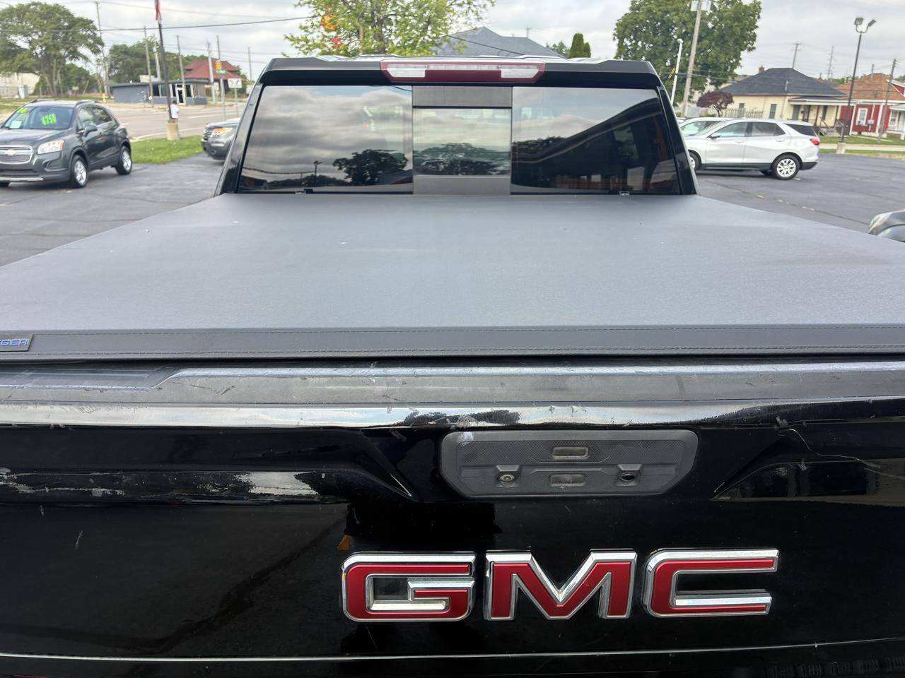 GMC Sierra 1500 SLT Crew Cab 4WD 2020