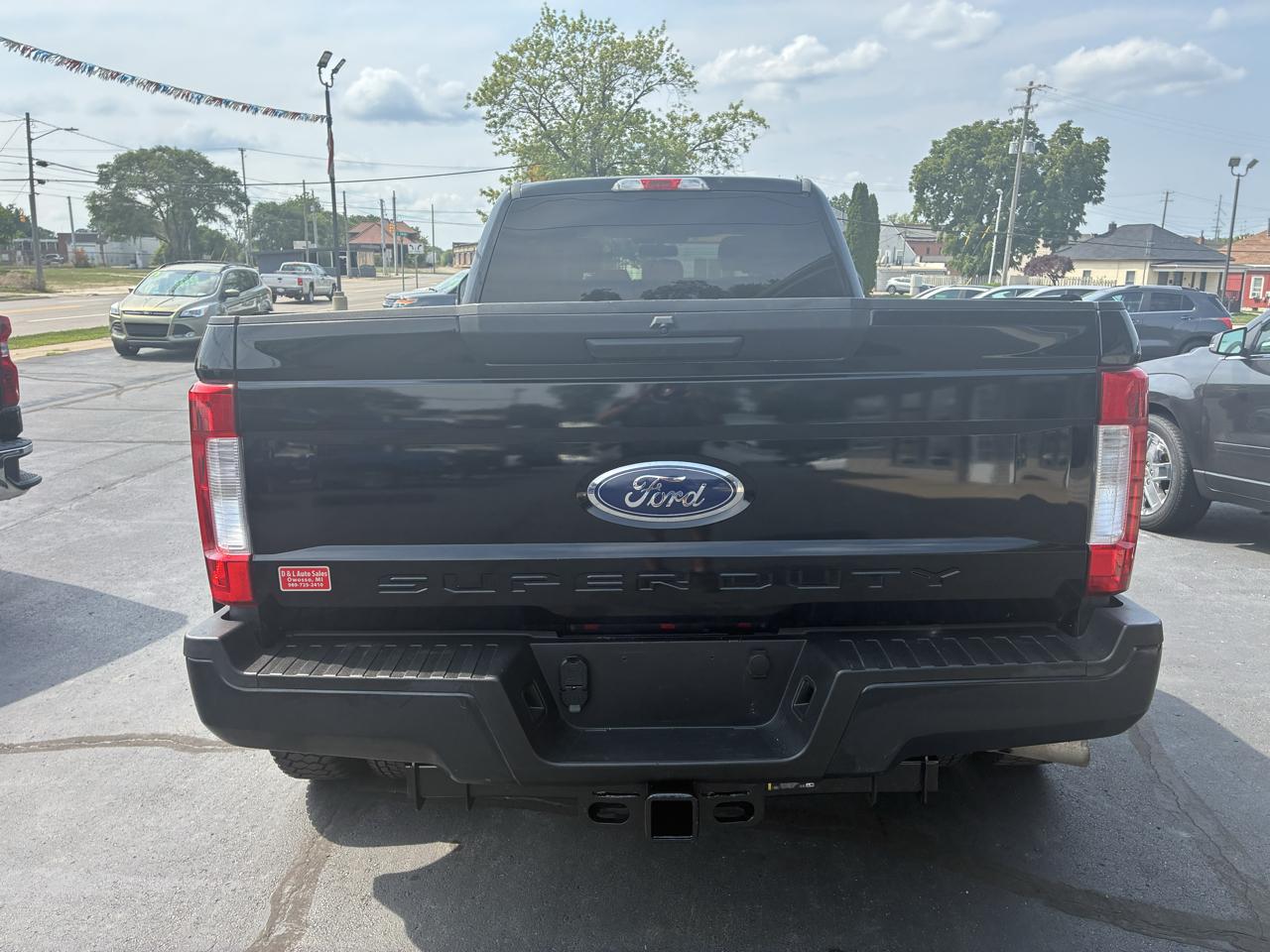 Ford F-450 SD XL Crew Cab DRW 4WD 2017