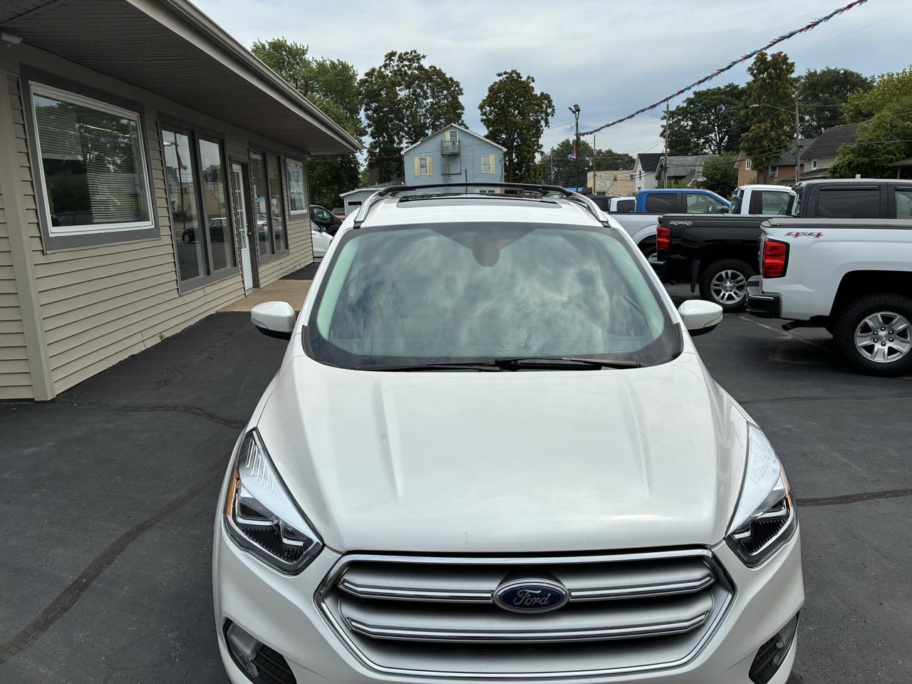 Ford Escape Titanium 4WD 2018