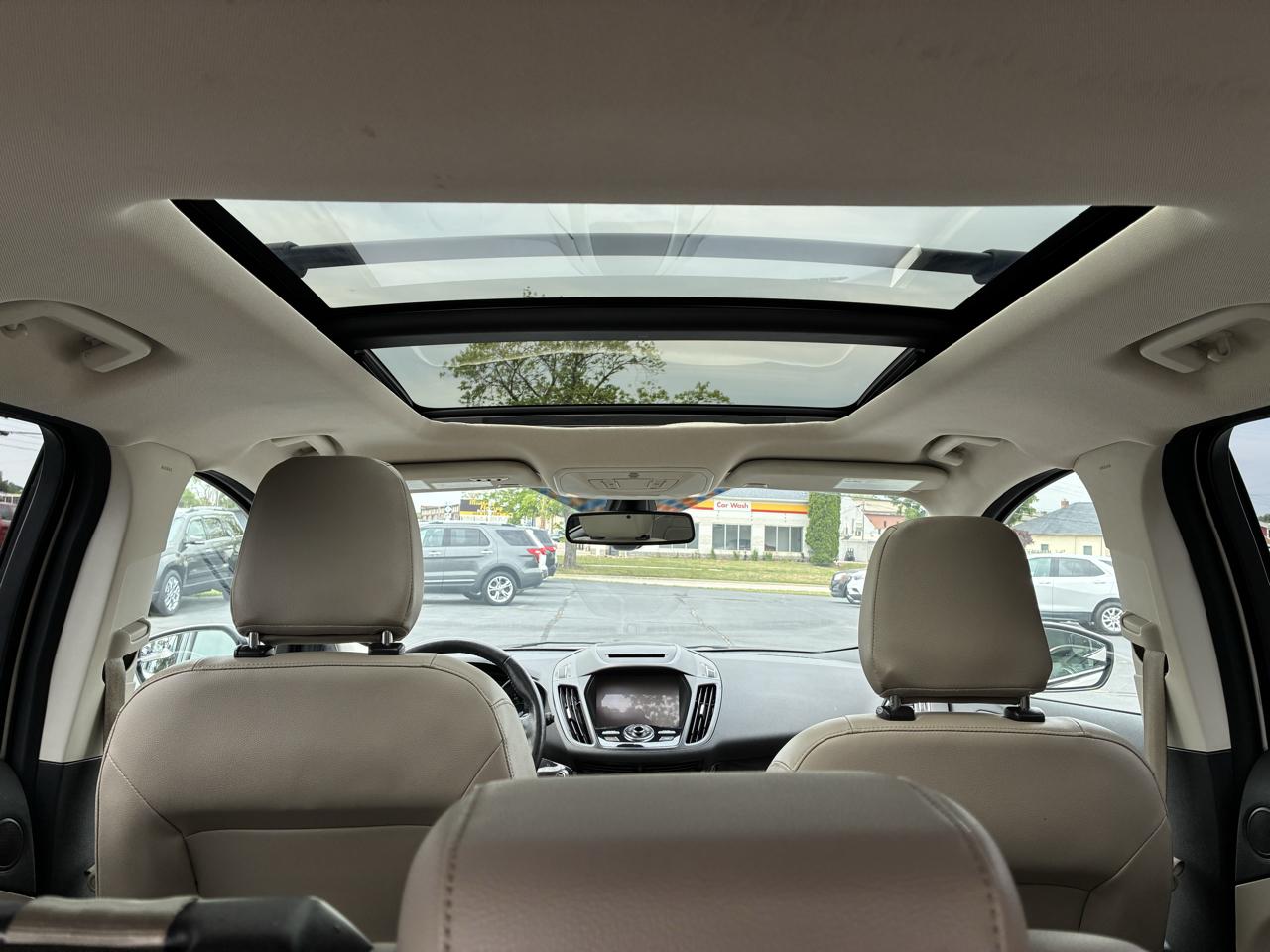 Ford Escape Titanium 4WD 2018