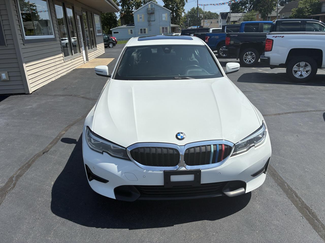 BMW 3-Series 330i xDrive 2020