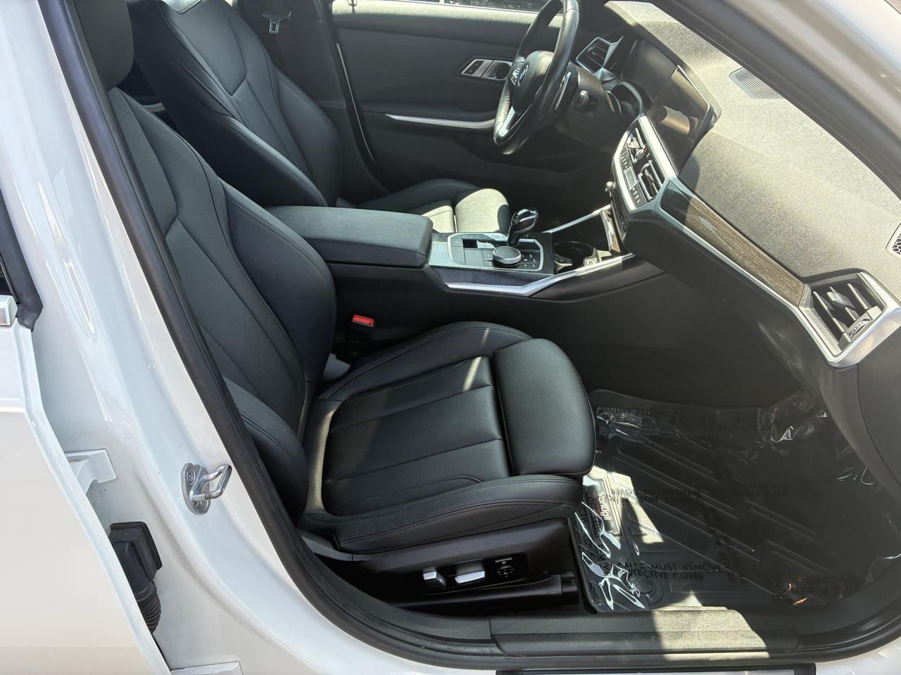 BMW 3-Series 330i xDrive 2020