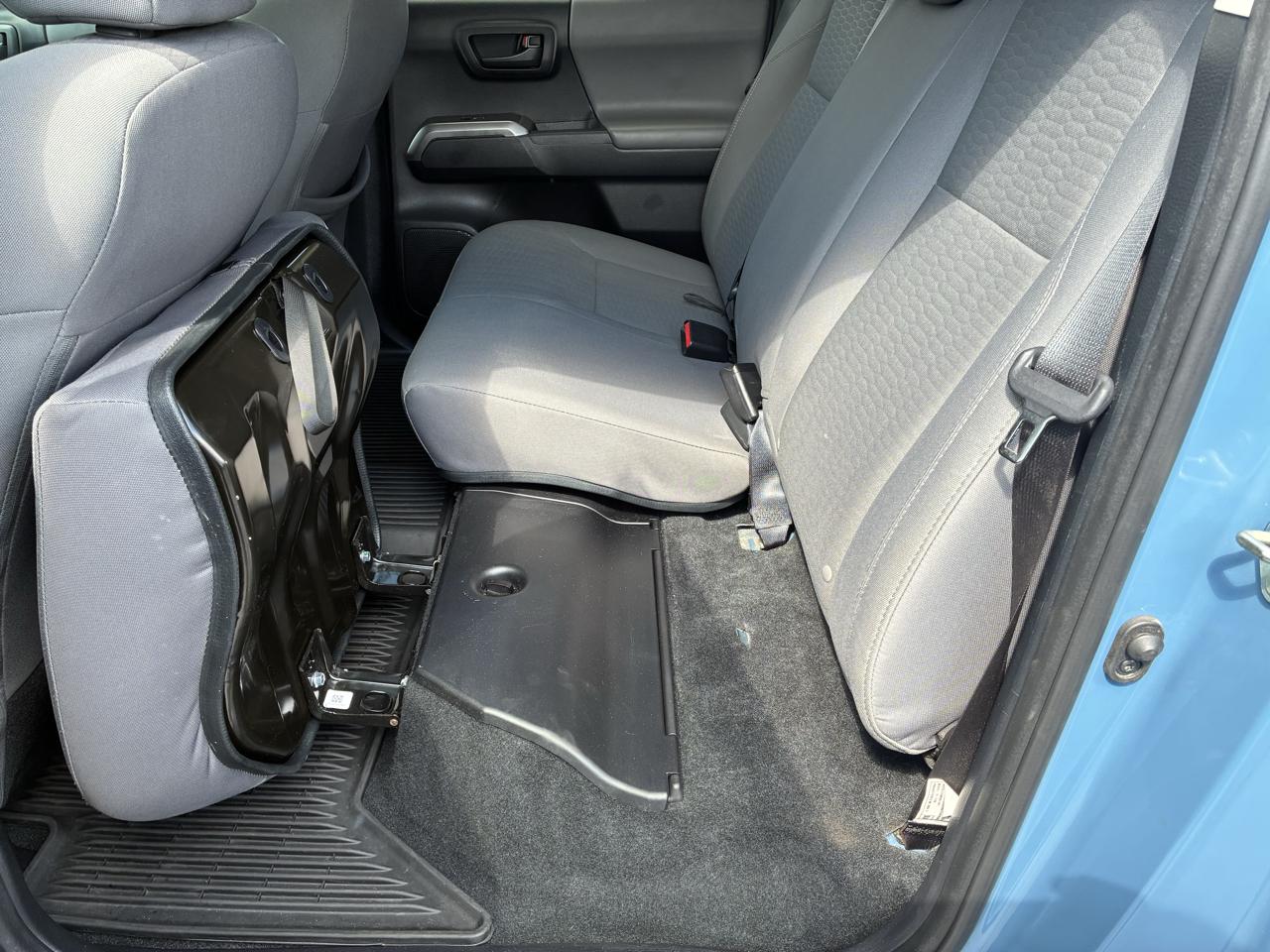 Toyota Tacoma SR5 Dbl Cab 4WD at 2019
