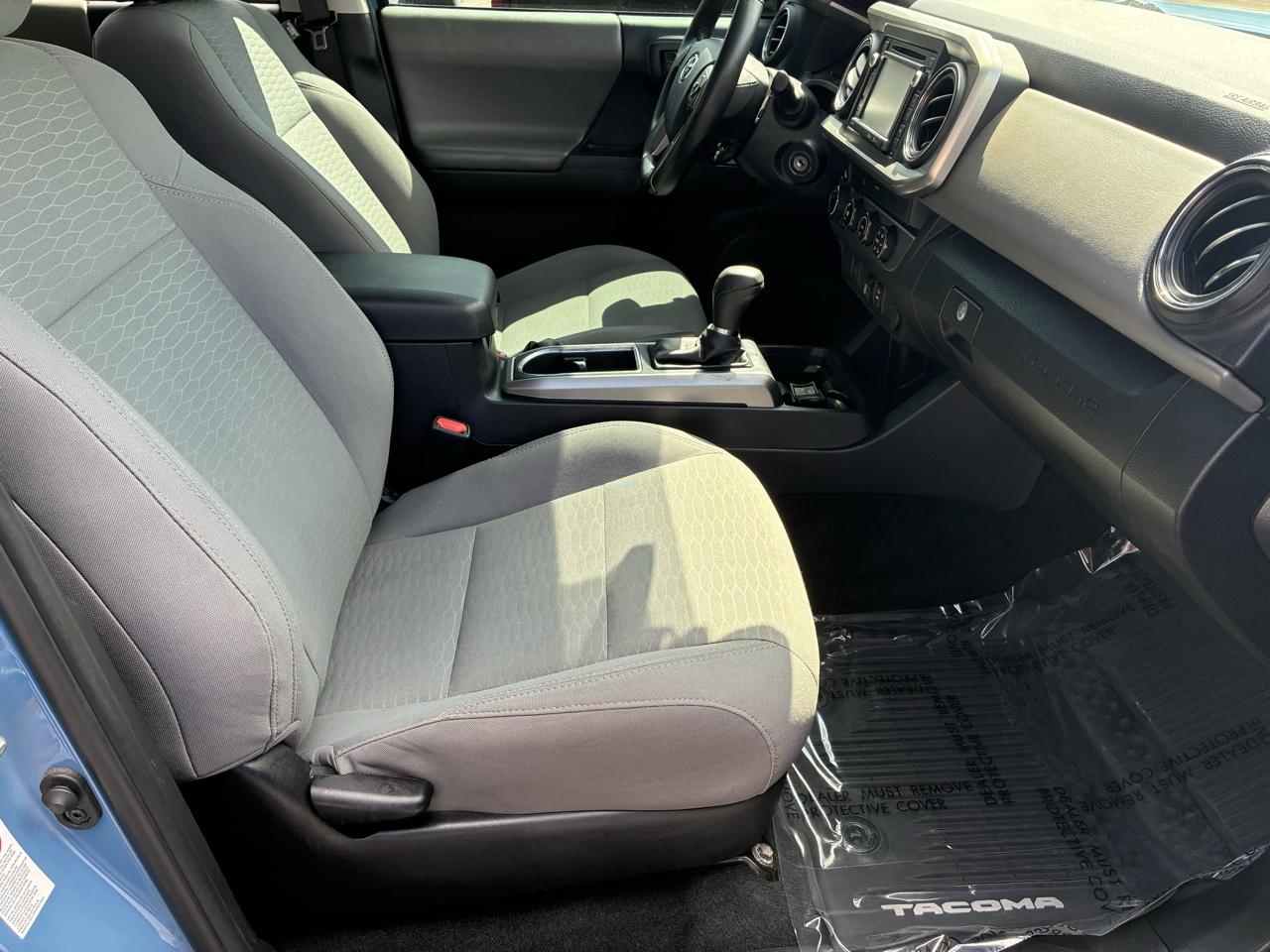 Toyota Tacoma SR5 Dbl Cab 4WD at 2019