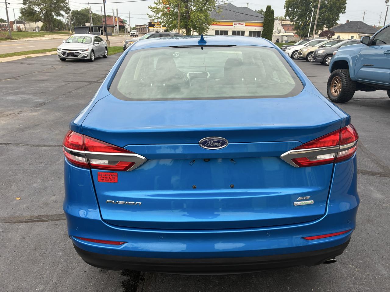 Ford Fusion SE 2020