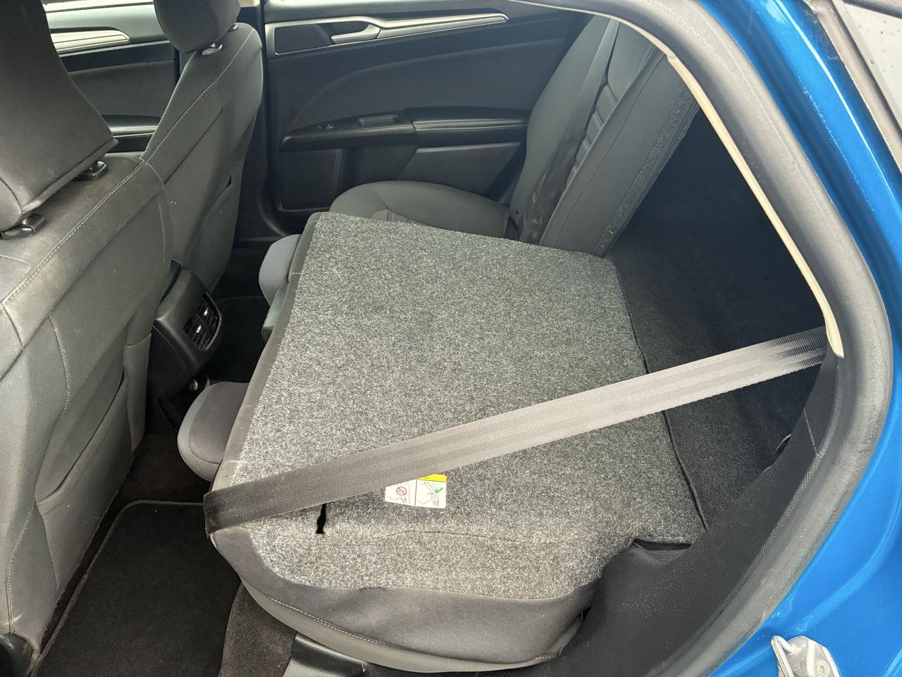 Ford Fusion SE 2020