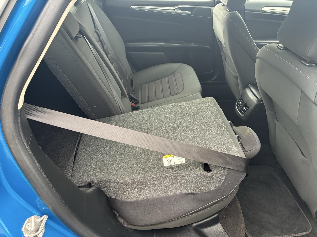 Ford Fusion SE 2020