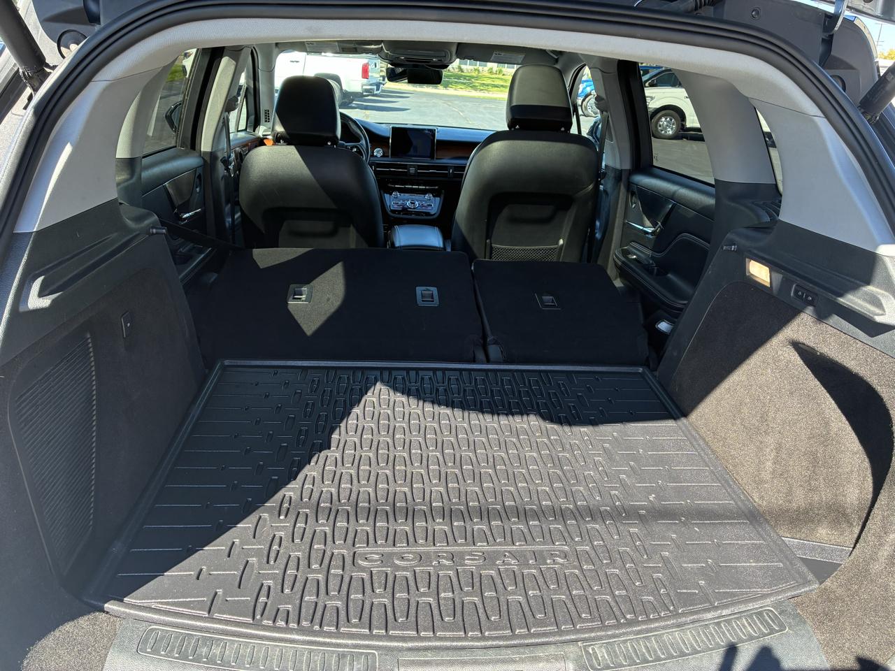 Lincoln Corsair Reserve AWD 2021