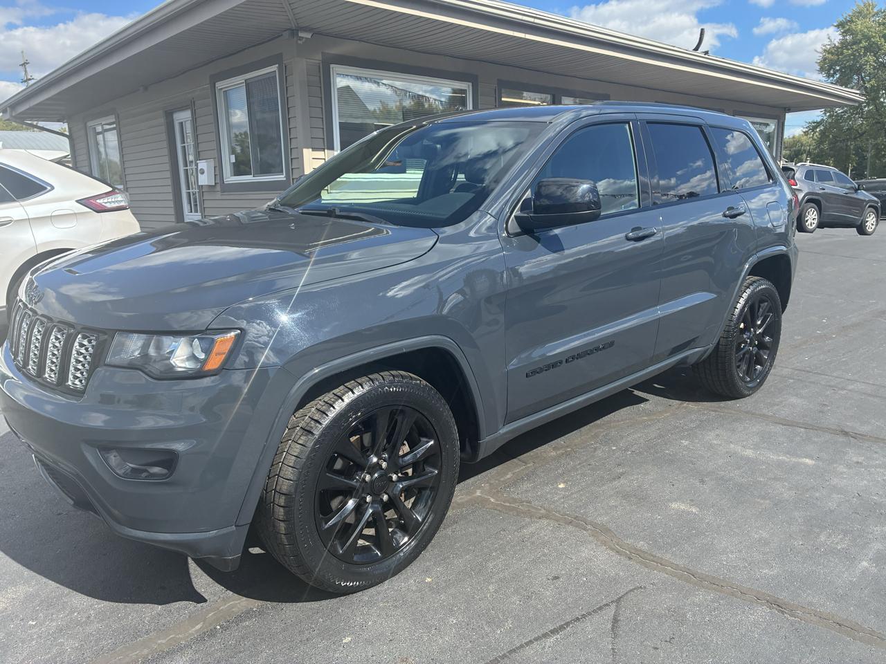 Jeep Grand Cherokee Laredo 4WD 2018