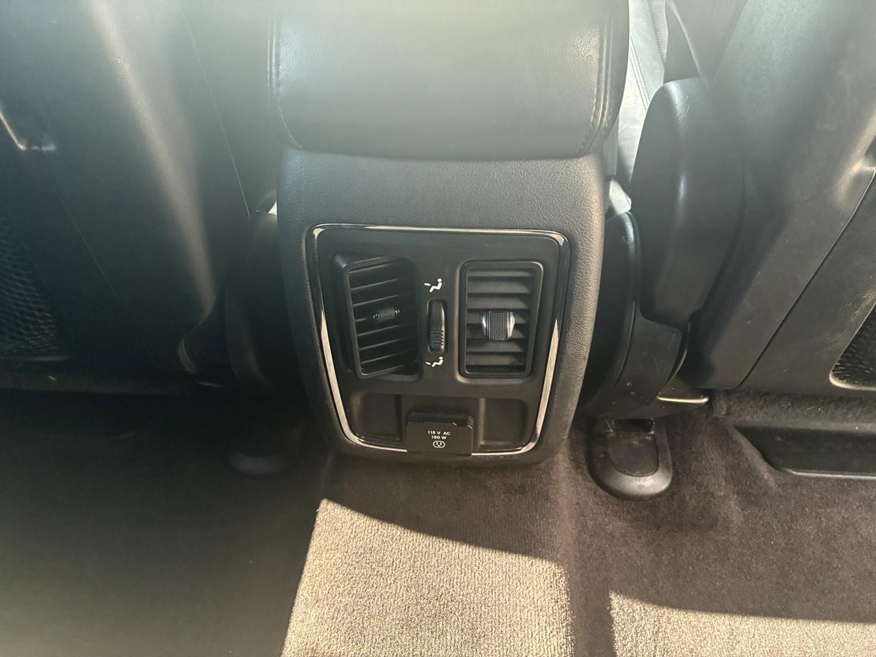 Jeep Grand Cherokee Laredo 4WD 2018