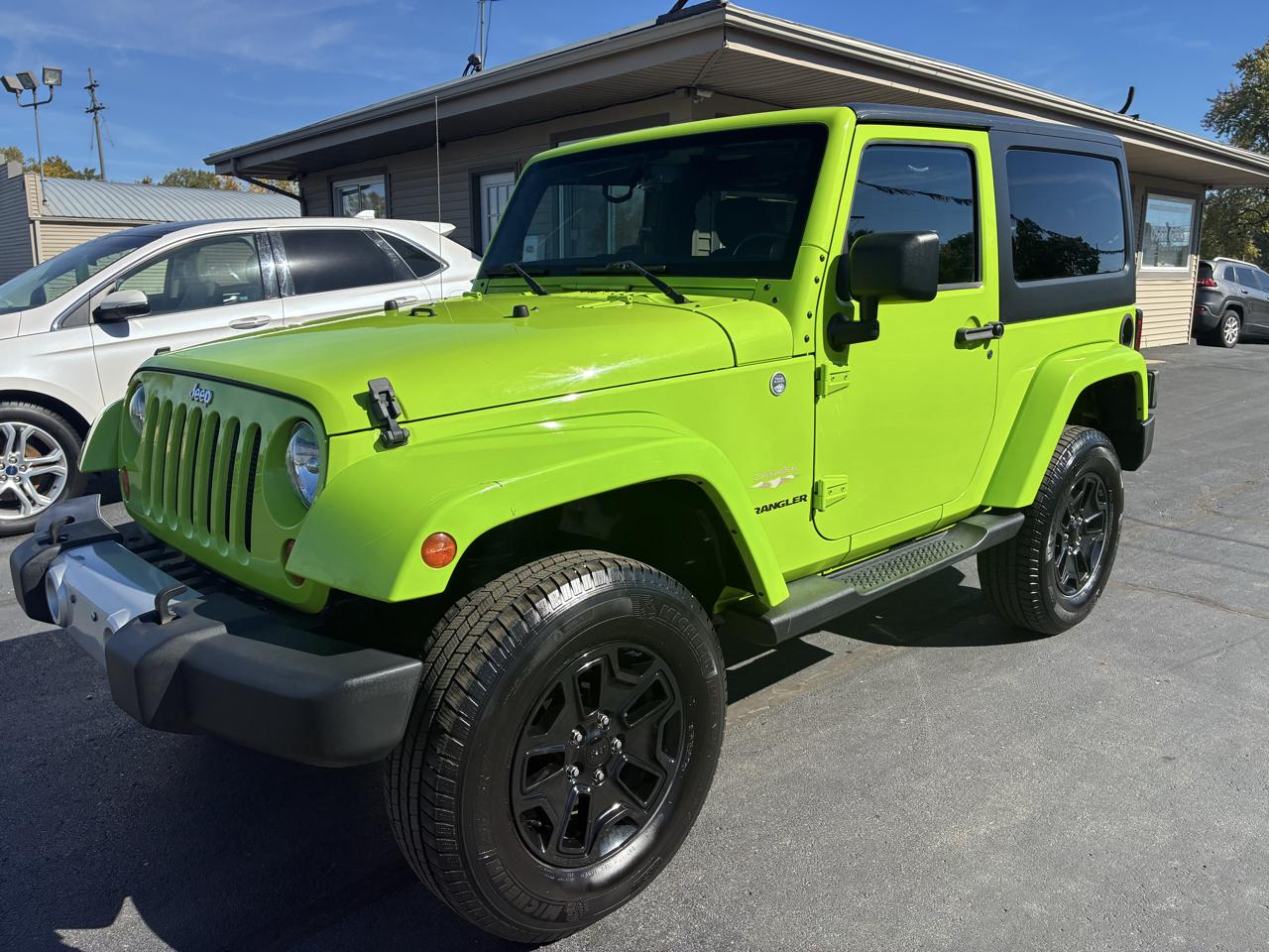Jeep Wrangler Sahara 4WD 2013