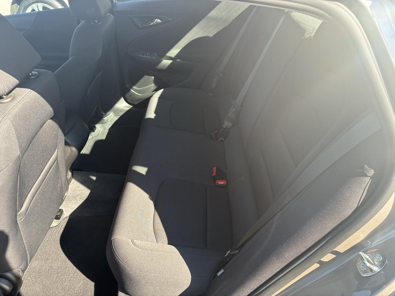 Chevrolet Malibu 4dr Sdn LS 2022