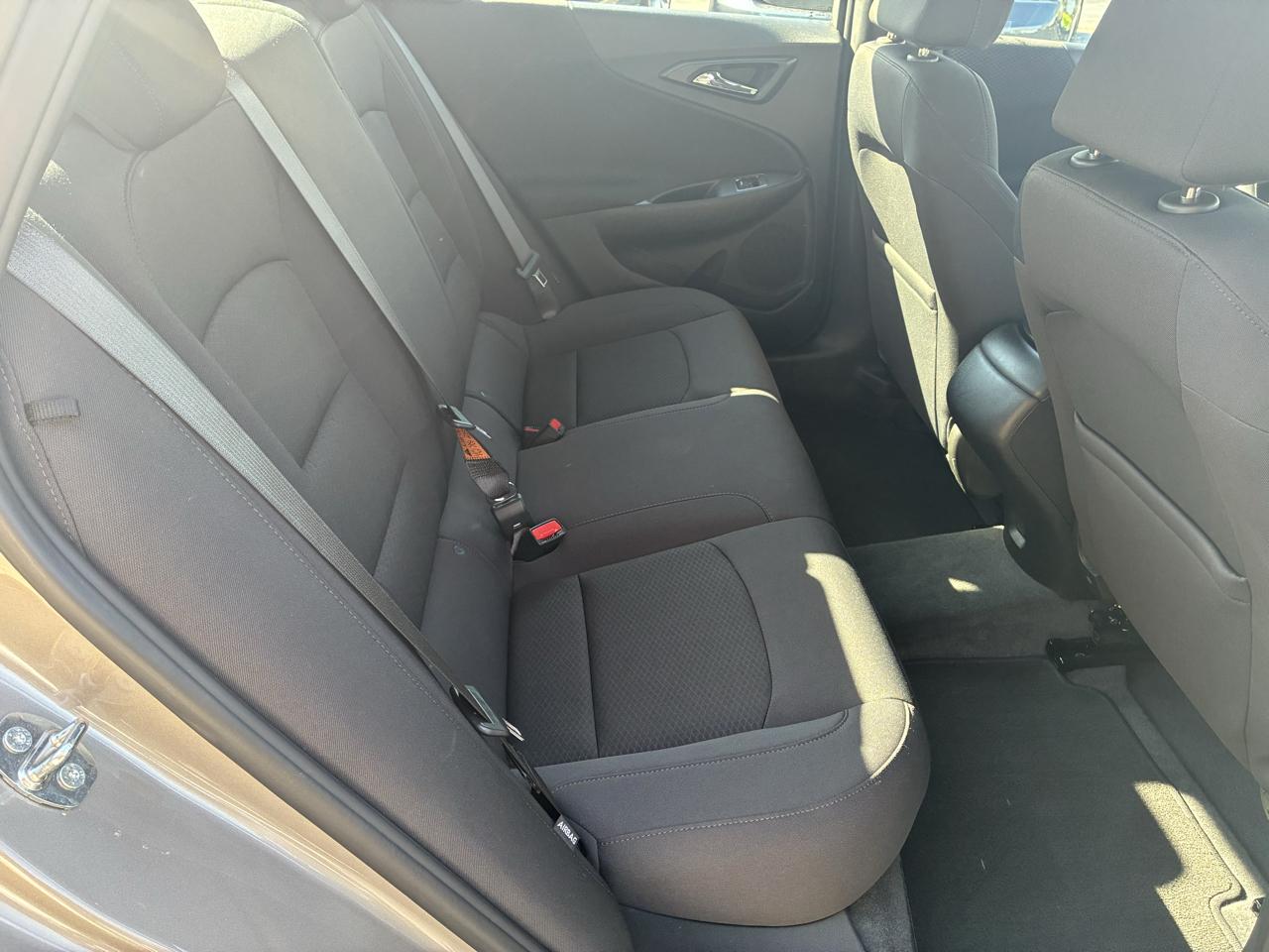 Chevrolet Malibu 4dr Sdn LS 2022