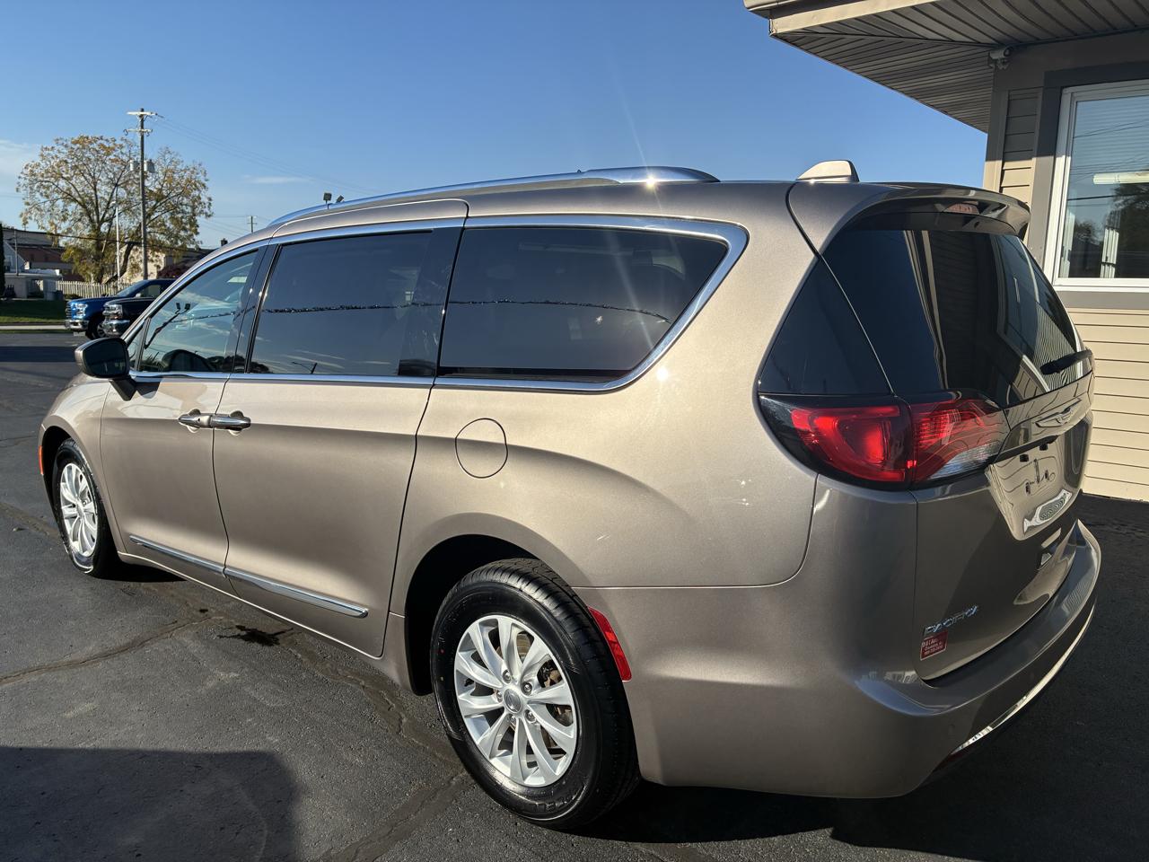 Chrysler Pacifica Touring-L Plus 2018