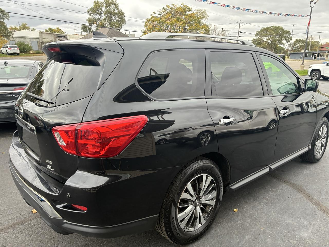 Nissan Pathfinder S 4WD 2019
