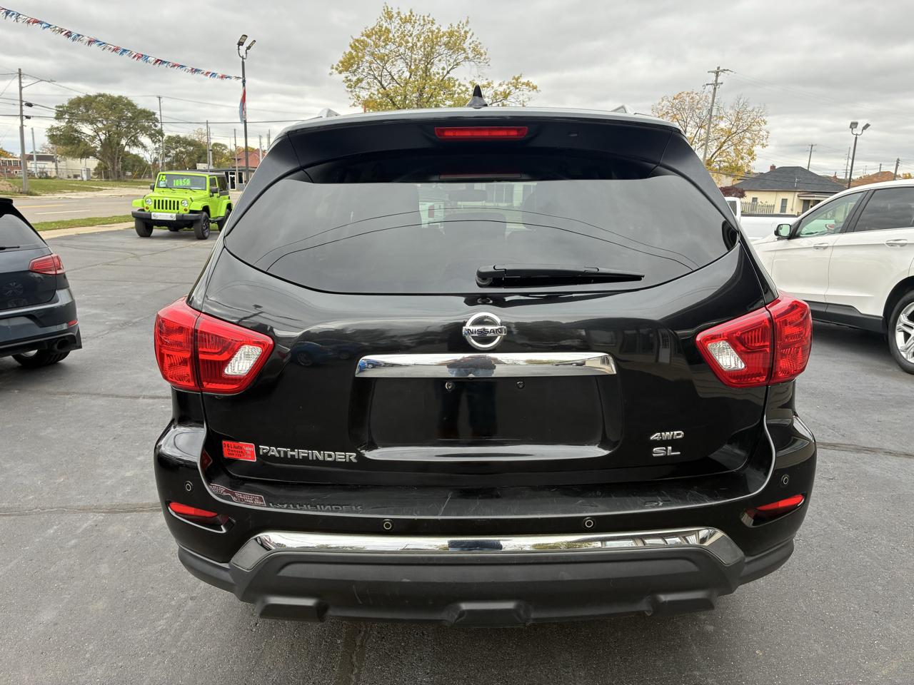 Nissan Pathfinder S 4WD 2019