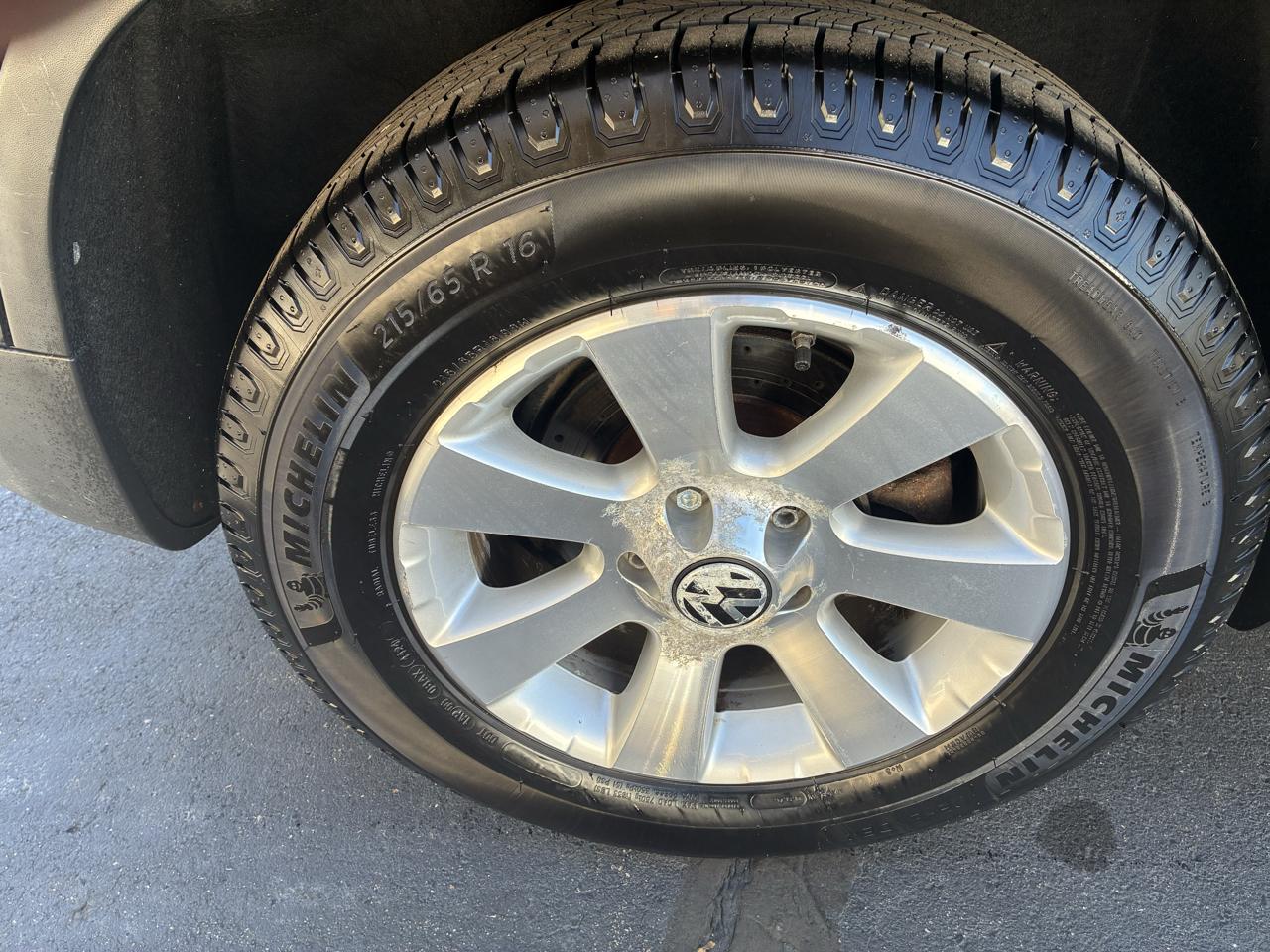 Volkswagen Tiguan SEL 2009