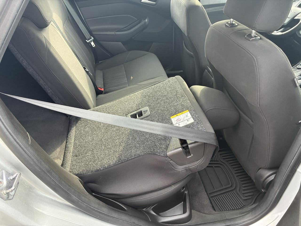 Ford Focus SE Hatch 2017