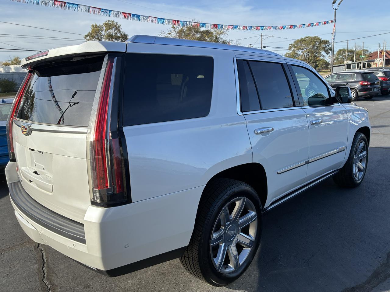 Cadillac Escalade Premium 4WD 2017