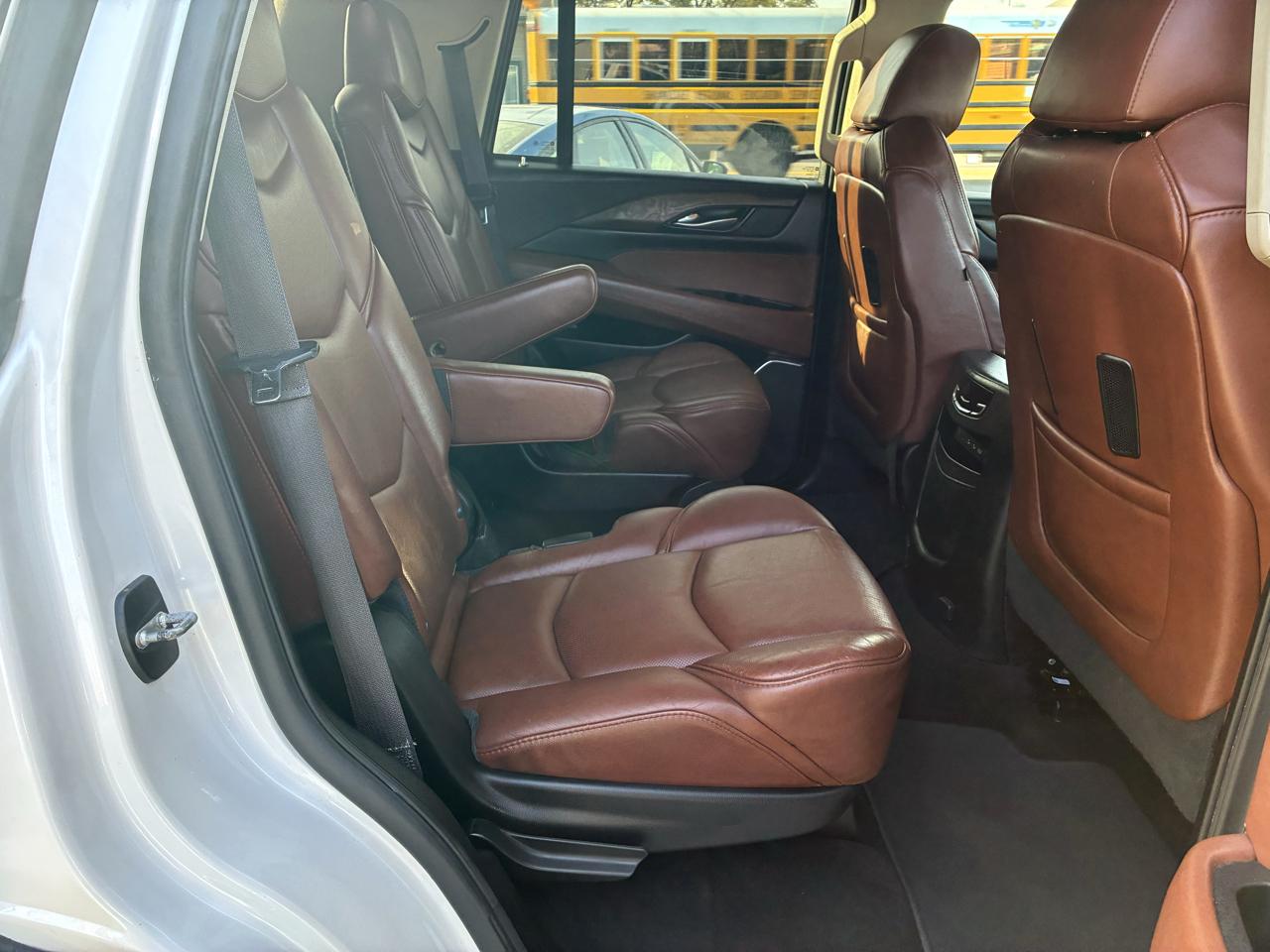 Cadillac Escalade Premium 4WD 2017
