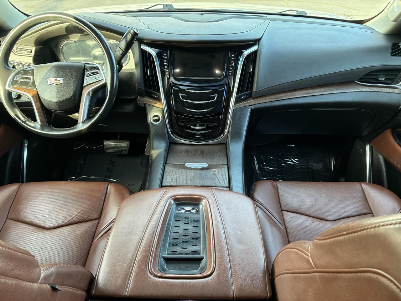 Cadillac Escalade Premium 4WD 2017