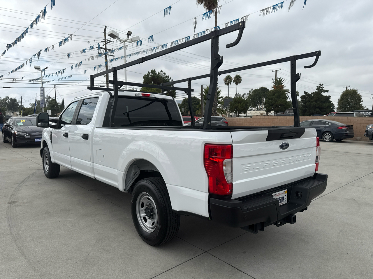 Ford Super Duty F-250 SRW XL 2WD Crew Cab 8' Box 2021 Ford Super Duty F-250 SRW XL 2WD Crew Cab 8' Box 2021