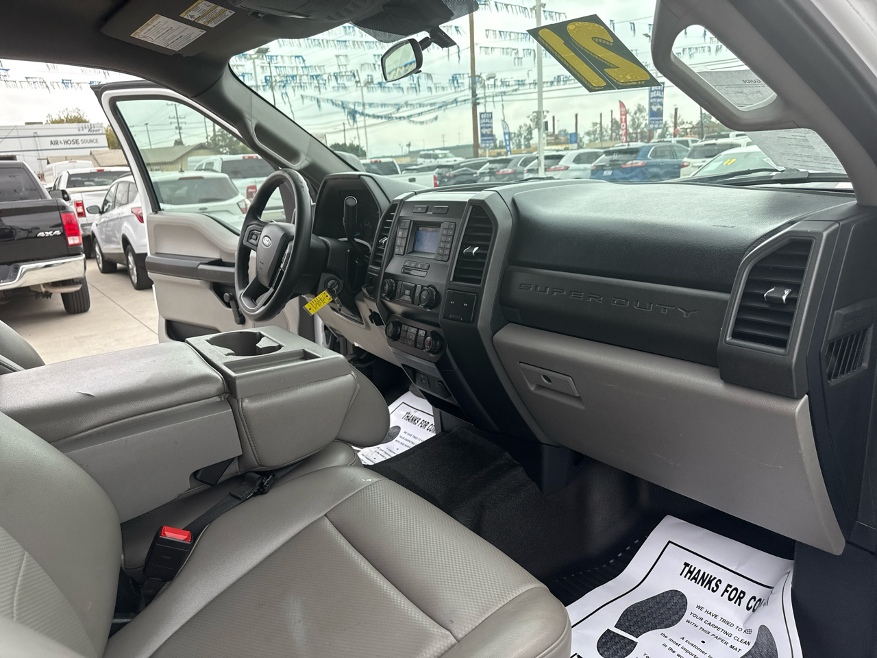 Ford Super Duty F-250 SRW XL 2WD Crew Cab 8' Box 2021 Ford Super Duty F-250 SRW XL 2WD Crew Cab 8' Box 2021