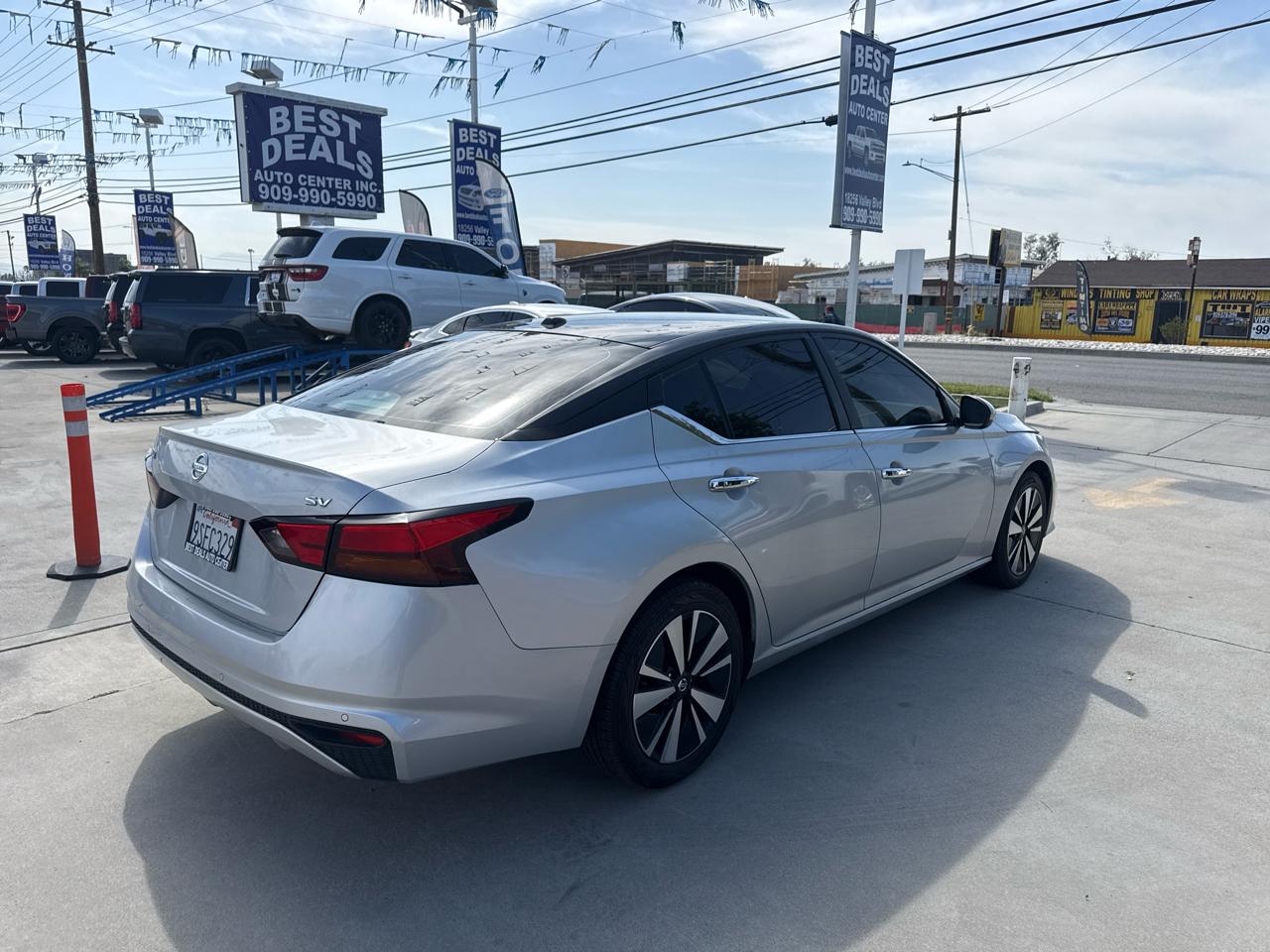 Nissan Altima 2.5 SV Sedan 2021