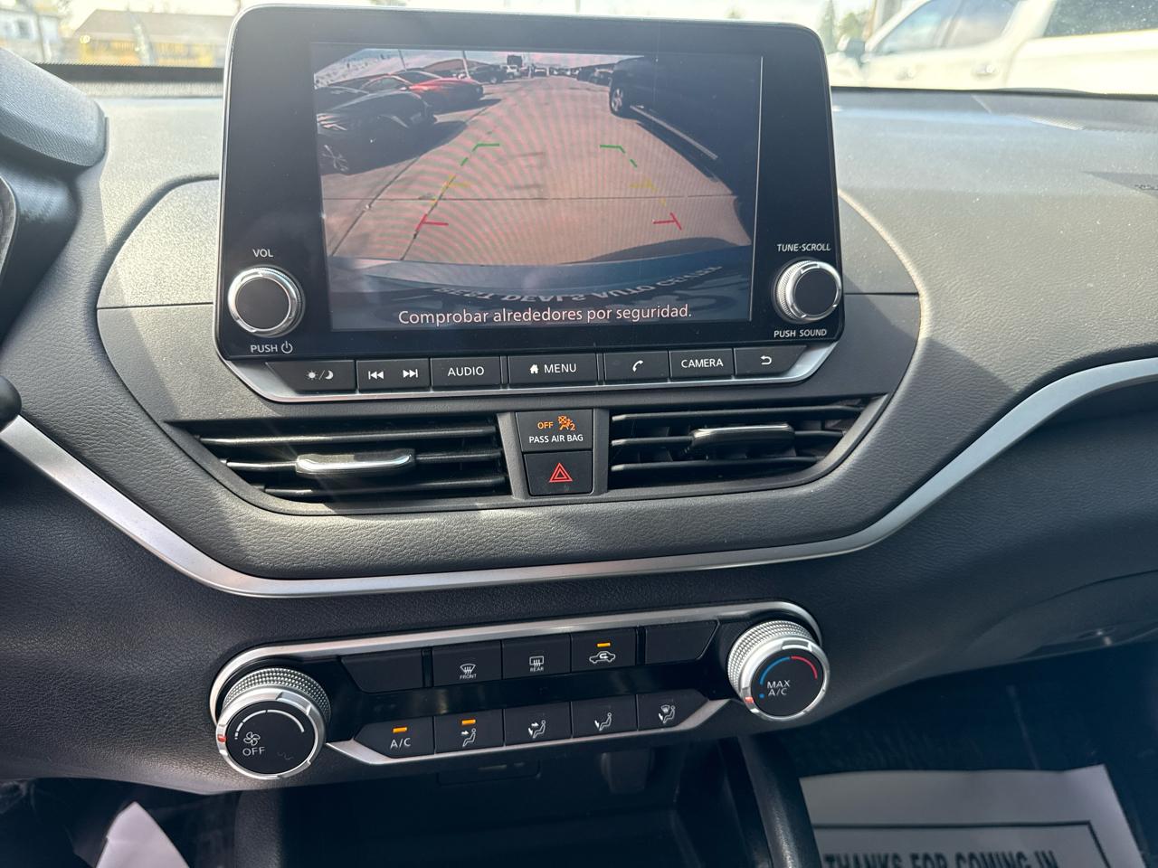 Nissan Altima 2.5 SV Sedan 2021