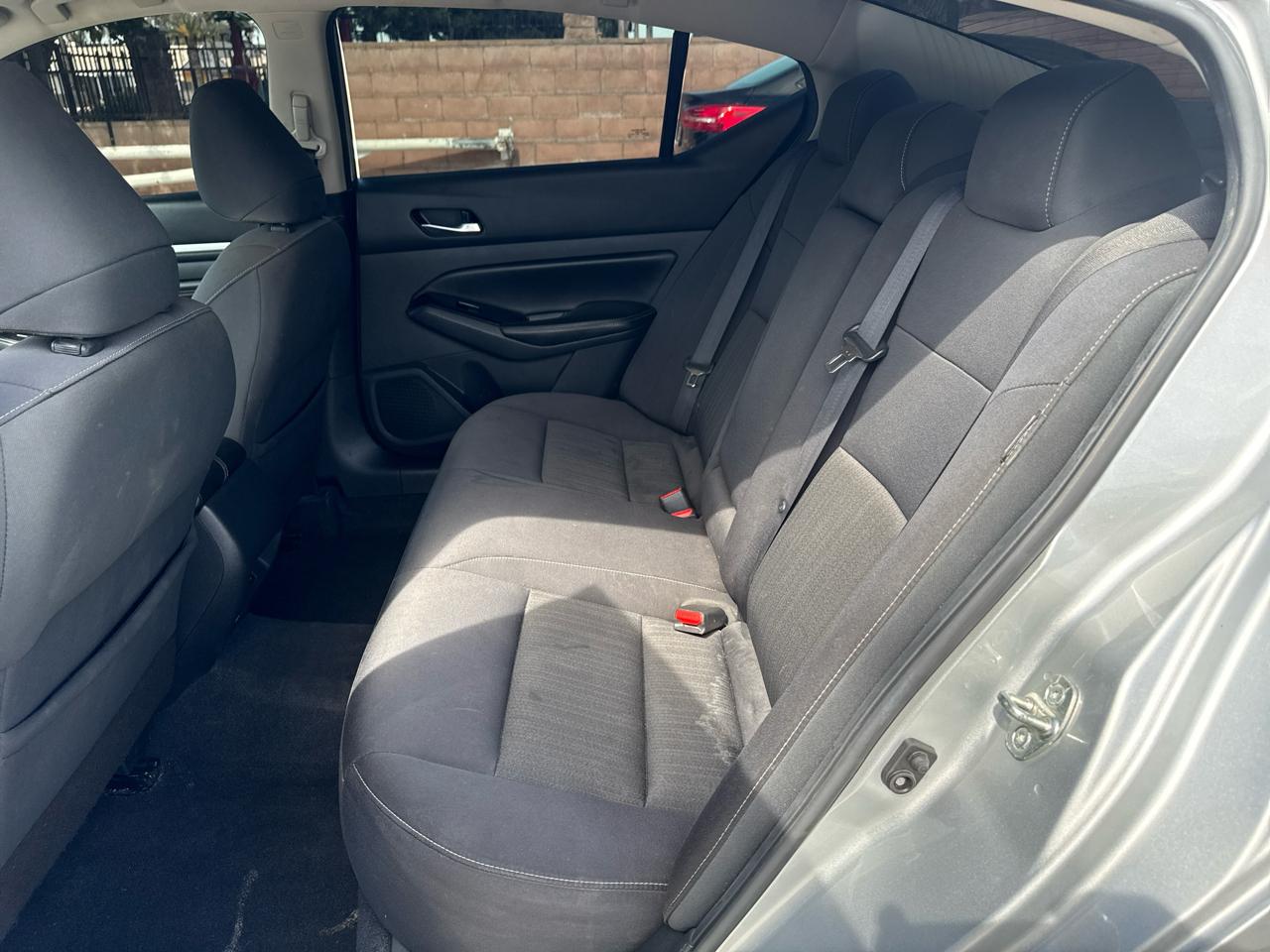 Nissan Altima 2.5 SV Sedan 2021