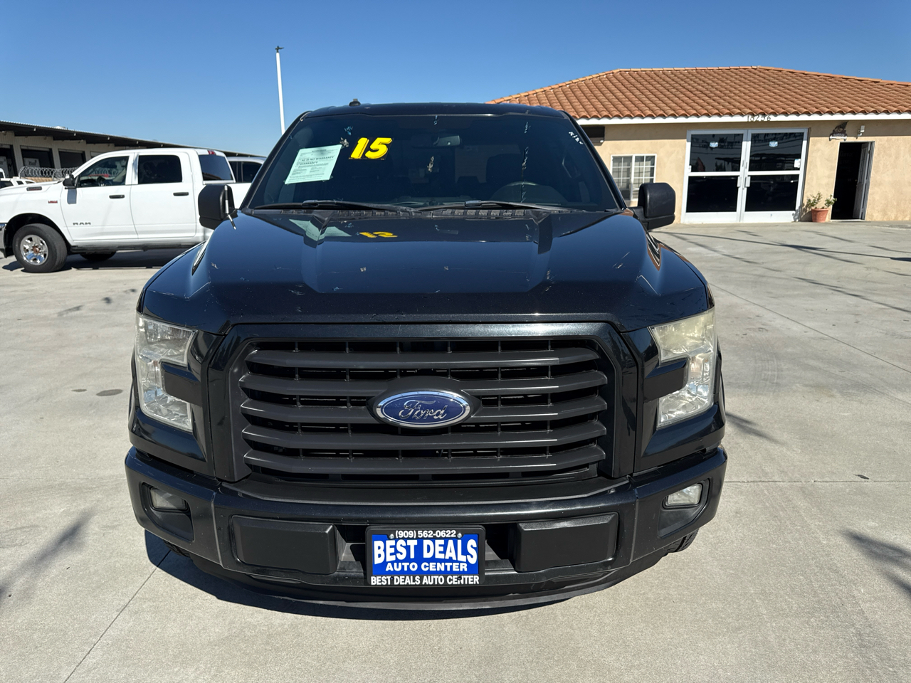 Ford F-150 2WD SuperCab 145" XLT 2015 Ford F-150 2WD SuperCab 145" XLT 2015