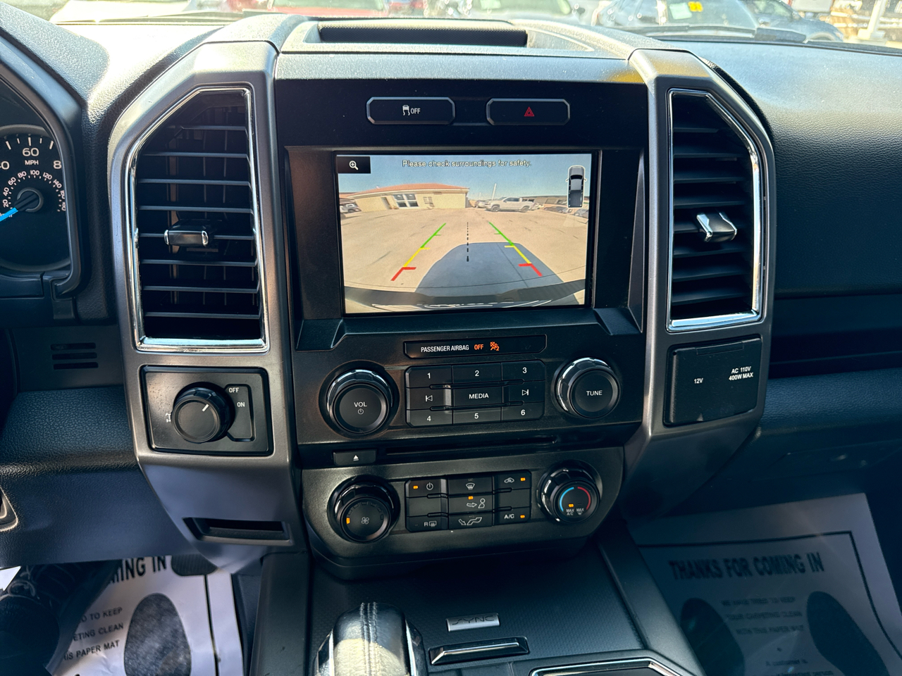 Ford F-150 2WD SuperCab 145" XLT 2015 Ford F-150 2WD SuperCab 145" XLT 2015