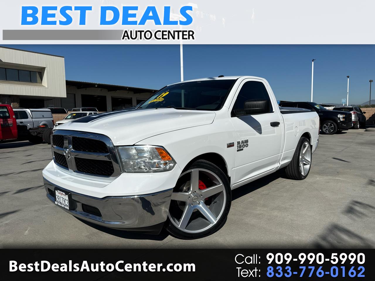 RAM 1500 Classic Tradesman 4x2 Reg Cab 6'4" Box 2019 RAM 1500 Classic Tradesman 4x2 Reg Cab 6'4" Box 2019