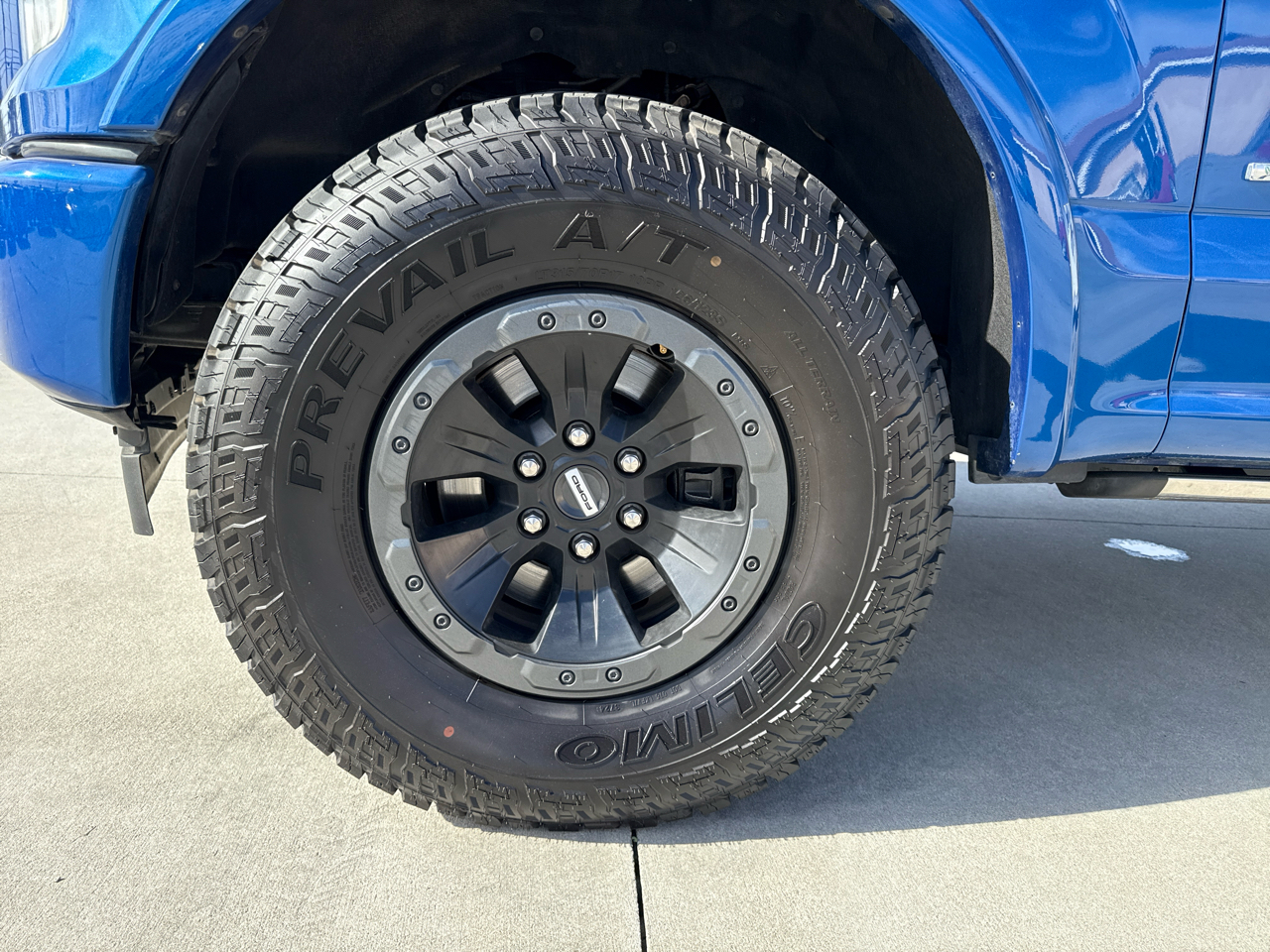 Ford F-150 Lariat 4WD SuperCrew 5.5' Box 2017