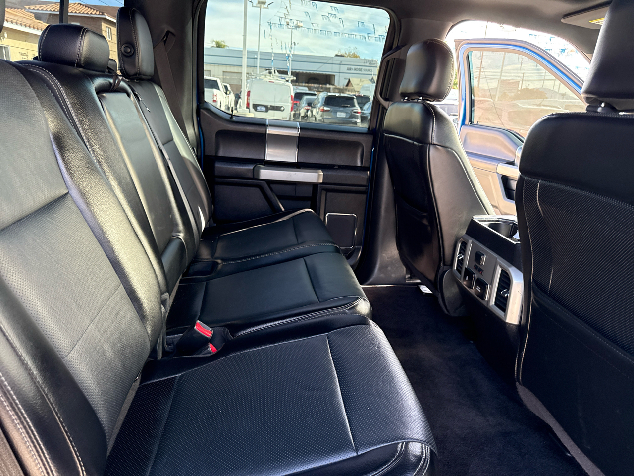 Ford F-150 Lariat 4WD SuperCrew 5.5' Box 2017