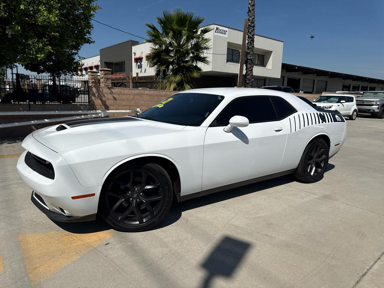 Dodge Challenger GT RWD 2021
