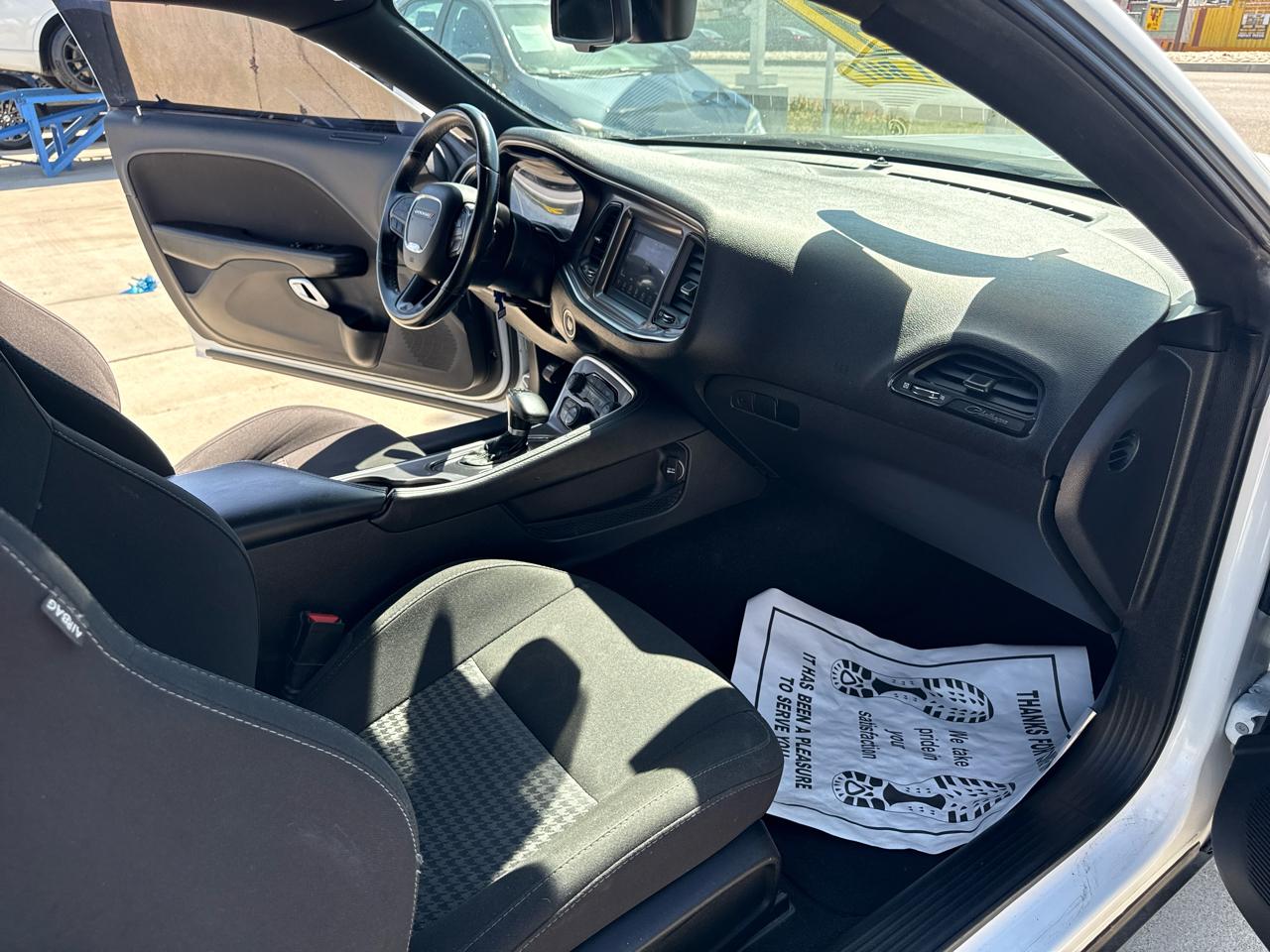 Dodge Challenger GT RWD 2021