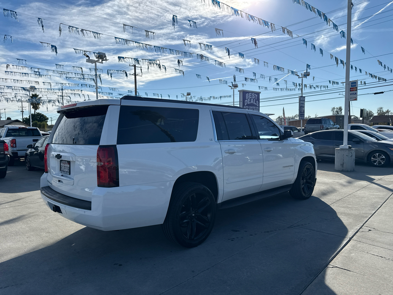Chevrolet Suburban 2WD 4dr 1500 LS 2016