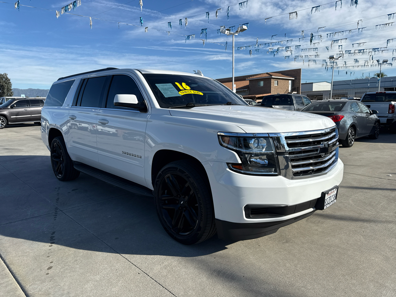 Chevrolet Suburban 2WD 4dr 1500 LS 2016