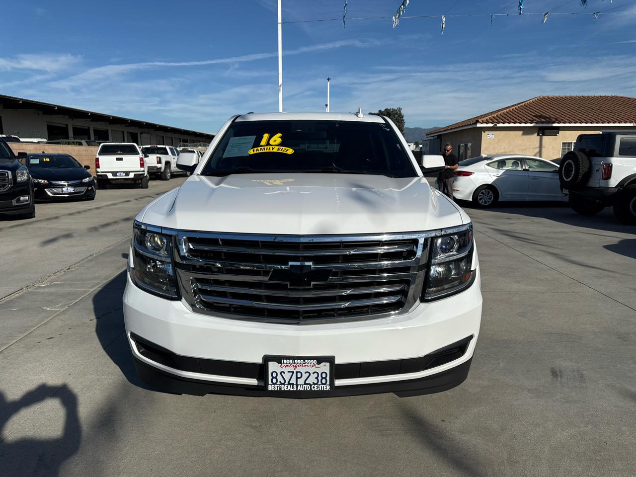 Chevrolet Suburban 2WD 4dr 1500 LS 2016