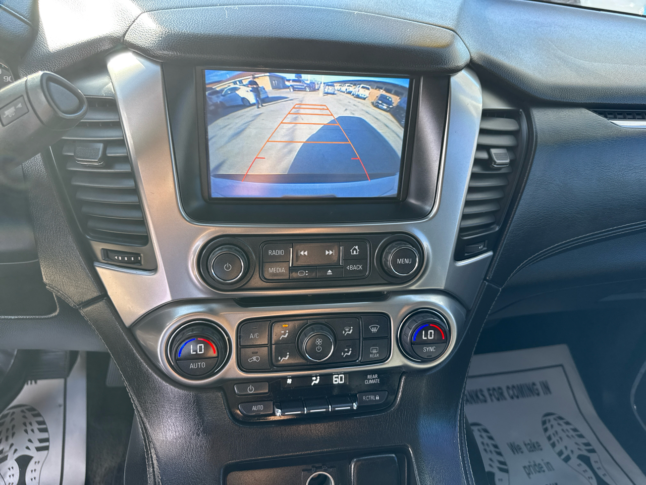 Chevrolet Suburban 2WD 4dr 1500 LS 2016